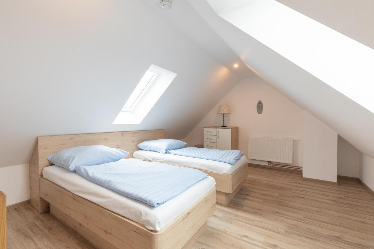 Reiterhof Gruendeich Apartment Holtgast Екстериор снимка