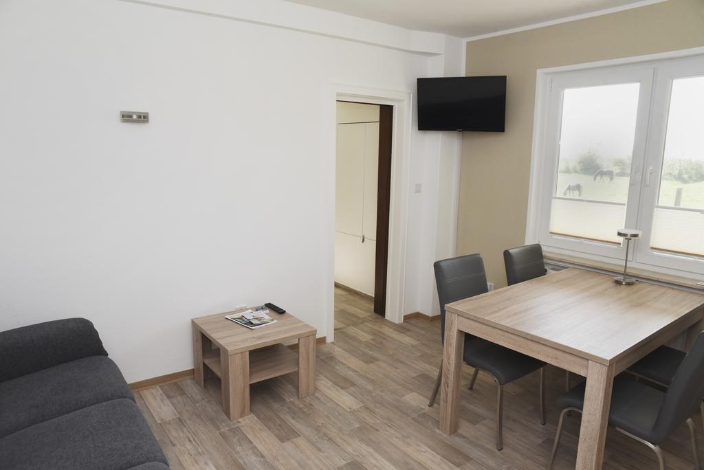 Reiterhof Gruendeich Apartment Holtgast Екстериор снимка